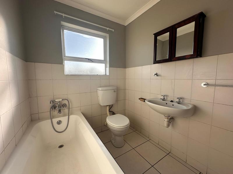 1 Bedroom Property for Sale in Guldenland Western Cape